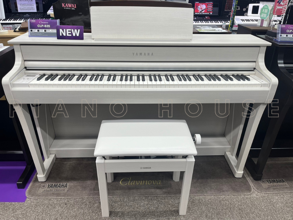 Hình ảnh chi tiết YAMAHA CLP-835 WB góc chụp 2
